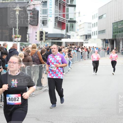 12.06.2026 - Holstenköstenlauf Andreas Tolksdorf http://msf.ph/oto/9745567 12.06.2026 18:10:27 Laufen 4082, 4472 meine-sportfotos.de