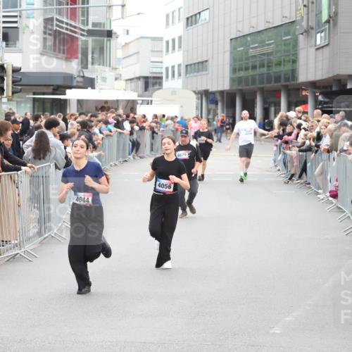 12.06.2026 - Holstenköstenlauf Andreas Tolksdorf http://msf.ph/oto/9745622 12.06.2026 18:11:58 Laufen 4044, 4056, 46795 meine-sportfotos.de
