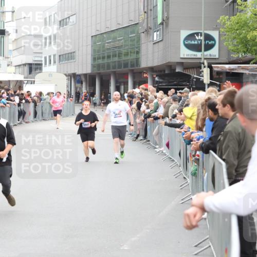 12.06.2026 - Holstenköstenlauf Andreas Tolksdorf http://msf.ph/oto/9745628 12.06.2026 18:12:02 Laufen 4679, 3441, 3442 meine-sportfotos.de