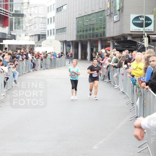 12.06.2026 - Holstenköstenlauf Andreas Tolksdorf http://msf.ph/oto/9745638 12.06.2026 18:12:28 Laufen 3688, 3689 meine-sportfotos.de
