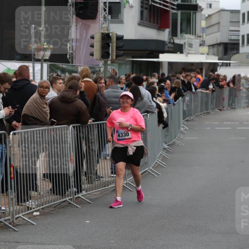 12.06.2026 - Holstenköstenlauf Andreas Tolksdorf http://msf.ph/oto/9745682 12.06.2026 18:14:47 Laufen 14, 11, 26, 4330 meine-sportfotos.de