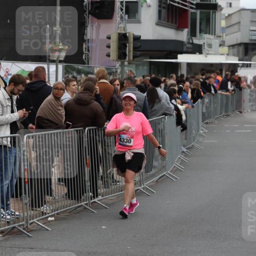 12.06.2026 - Holstenköstenlauf Andreas Tolksdorf http://msf.ph/oto/9745683 12.06.2026 18:14:48 Laufen 14, 11, 26, 2030, 4330 meine-sportfotos.de