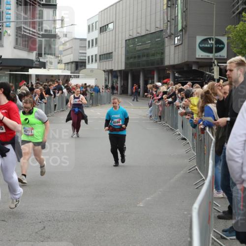 12.06.2026 - Holstenköstenlauf Andreas Tolksdorf http://msf.ph/oto/9745693 12.06.2026 18:15:22 Laufen 4405, 4211, 4580 meine-sportfotos.de