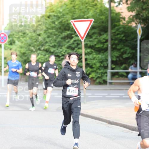 12.06.2026 - Holstenköstenlauf Andreas Tolksdorf http://msf.ph/oto/9745724 12.06.2026 19:07:48 Laufen 13, 4744, 3954 meine-sportfotos.de