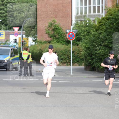 12.06.2026 - Holstenköstenlauf Andreas Tolksdorf http://msf.ph/oto/9745766 12.06.2026 19:08:17 Laufen 57411, 3437, 4239 meine-sportfotos.de