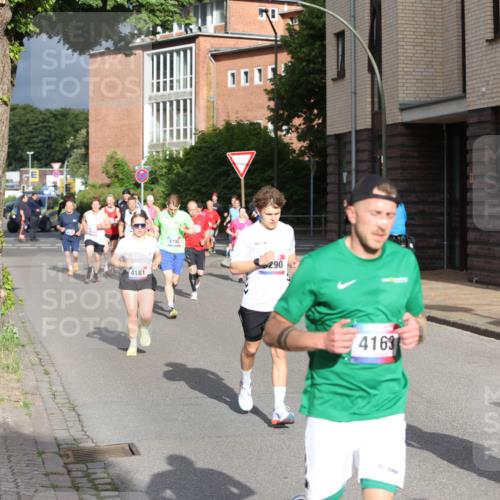 12.06.2026 - Holstenköstenlauf Andreas Tolksdorf http://msf.ph/oto/9745854 12.06.2026 19:09:14 Laufen 4181, 1115, 4192, 290, 4163 meine-sportfotos.de