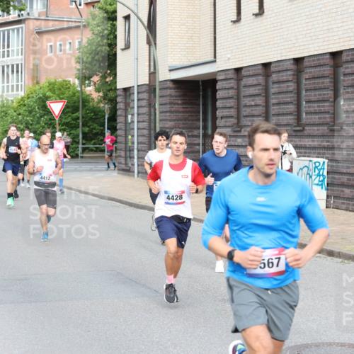12.06.2026 - Holstenköstenlauf Andreas Tolksdorf http://msf.ph/oto/9745921 12.06.2026 19:09:55 Laufen 771, 4574, 4412, 4428, 567, 10, 06, 15, 06, 26 meine-sportfotos.de