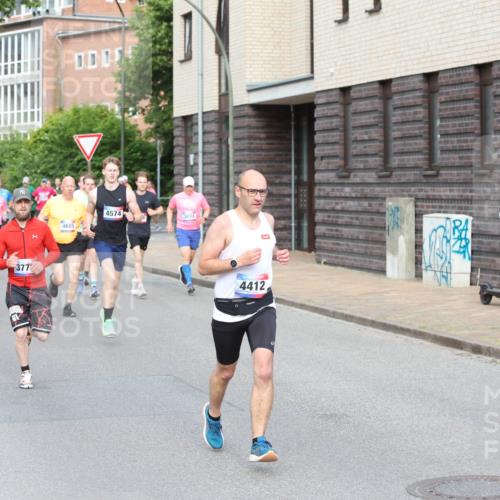12.06.2026 - Holstenköstenlauf Andreas Tolksdorf http://msf.ph/oto/9745925 12.06.2026 19:09:58 Laufen 4919, 4684, 377, 0005, 4685, 4574, 3034, 4412, 10, 06, 15, 06, 26, 4566 meine-sportfotos.de