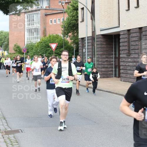 12.06.2026 - Holstenköstenlauf Andreas Tolksdorf http://msf.ph/oto/9745968 12.06.2026 19:10:24 Laufen 3, 3112, 37, 3236, 4124, 3479, 3533, 3540 meine-sportfotos.de