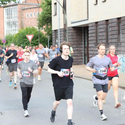 12.06.2026 - Holstenköstenlauf Andreas Tolksdorf http://msf.ph/oto/9745993 12.06.2026 19:10:40 Laufen 4794, 3762, 000, 3709, 3618, 3615, 3348, 2430, 100, 3181 meine-sportfotos.de