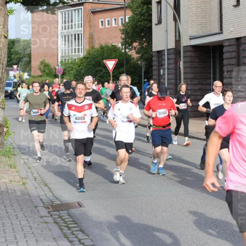 12.06.2026 - Holstenköstenlauf Andreas Tolksdorf http://msf.ph/oto/9746107 12.06.2026 19:11:45 Laufen 3460, 278, 4855, 485, 3650, 2030, 4376 meine-sportfotos.de