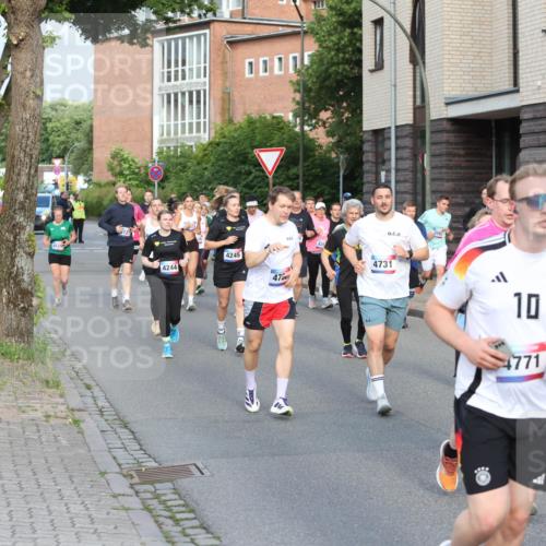 12.06.2026 - Holstenköstenlauf Andreas Tolksdorf http://msf.ph/oto/9746140 12.06.2026 19:12:04 Laufen 4120, 121, 4244, 4245, 475, 4731, 10, 4771, 3170 meine-sportfotos.de