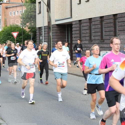 12.06.2026 - Holstenköstenlauf Andreas Tolksdorf http://msf.ph/oto/9746141 12.06.2026 19:12:05 Laufen 4120, 127, 4245, 4244, 4732, 4731, 3759, 10, 771 meine-sportfotos.de
