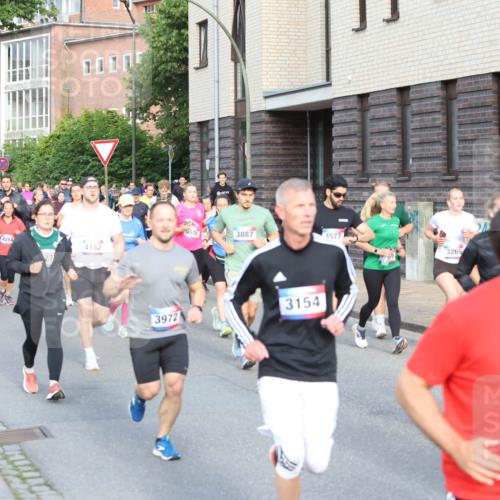 12.06.2026 - Holstenköstenlauf Andreas Tolksdorf http://msf.ph/oto/9746166 12.06.2026 19:12:26 Laufen 535, 4268, 4182, 27, 3972, 4577, 4578, 3887, 3269, 3154, 4149, 4651 meine-sportfotos.de