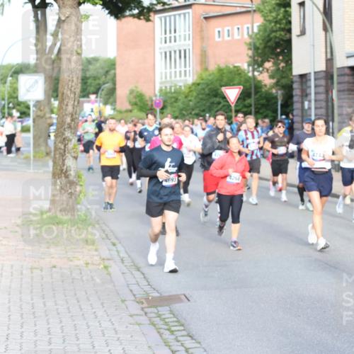 12.06.2026 - Holstenköstenlauf Andreas Tolksdorf http://msf.ph/oto/9746169 12.06.2026 19:12:29 Laufen 4693, 4268, 4743 meine-sportfotos.de