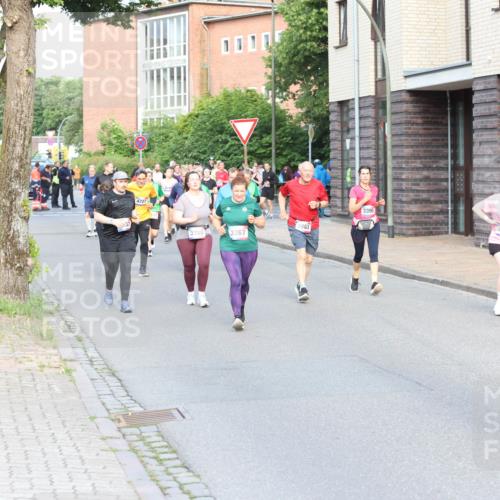 12.06.2026 - Holstenköstenlauf Andreas Tolksdorf http://msf.ph/oto/9746224 12.06.2026 19:13:04 Laufen 537, 4727, 3863, 3338, 3267, 3395, 4388, 4723 meine-sportfotos.de
