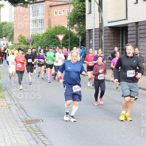 12.06.2026 - Holstenköstenlauf Andreas Tolksdorf http://msf.ph/oto/9746244 12.06.2026 19:13:14 Laufen 347, 3974, 090, 3472, 3184, 4491, 4401, 4557, 3366, 3908, 3575 meine-sportfotos.de