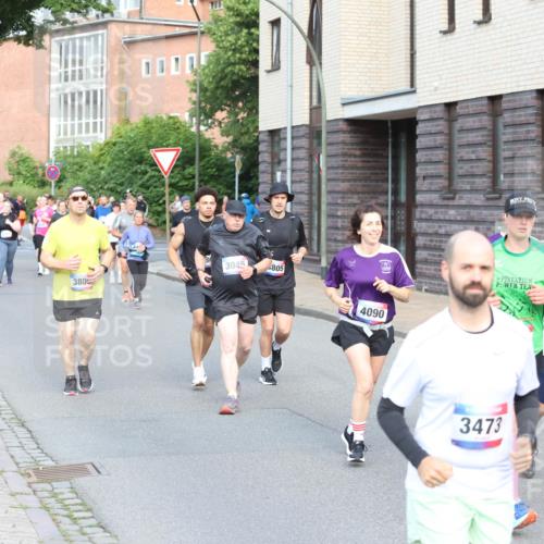 12.06.2026 - Holstenköstenlauf Andreas Tolksdorf http://msf.ph/oto/9746255 12.06.2026 19:13:19 Laufen 3045, 380, 805, 4090, 4491, 3473, 69 meine-sportfotos.de