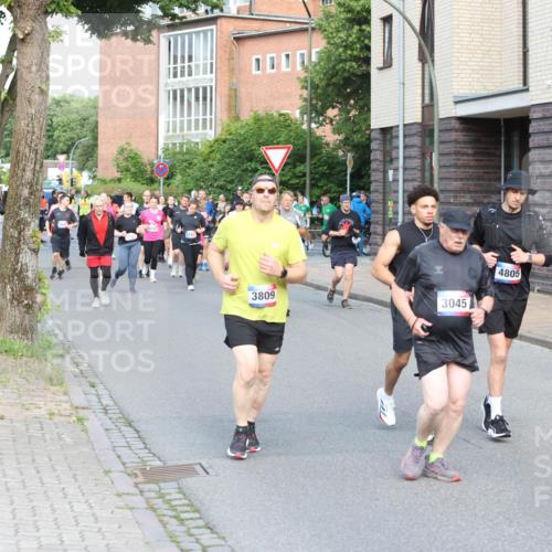 12.06.2026 - Holstenköstenlauf Andreas Tolksdorf http://msf.ph/oto/9746258 12.06.2026 19:13:20 Laufen 3809, 3045, 4805 meine-sportfotos.de