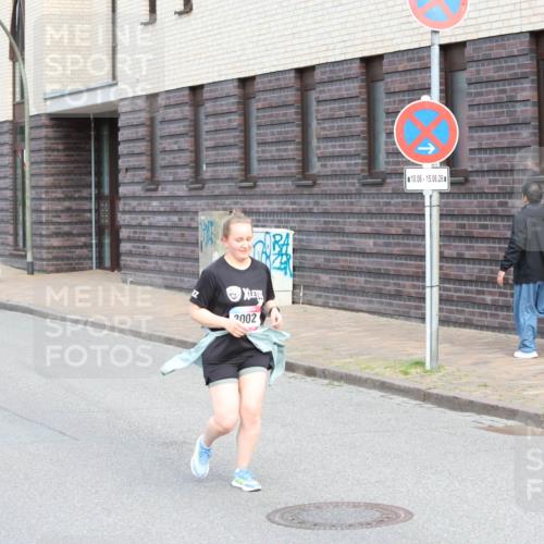 12.06.2026 - Holstenköstenlauf Andreas Tolksdorf http://msf.ph/oto/9746318 12.06.2026 19:14:11 Laufen 2002, 10, 06, 15, 06, 26 meine-sportfotos.de