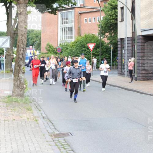 12.06.2026 - Holstenköstenlauf Andreas Tolksdorf http://msf.ph/oto/9746322 12.06.2026 19:14:15 Laufen 3, 4822, 3588, 4560 meine-sportfotos.de