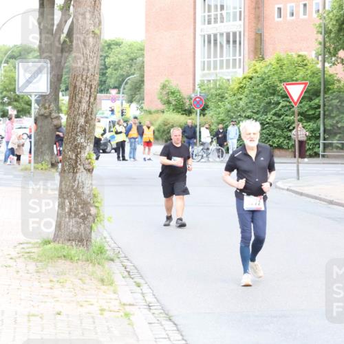 12.06.2026 - Holstenköstenlauf Andreas Tolksdorf http://msf.ph/oto/9746373 12.06.2026 19:16:02 Laufen  meine-sportfotos.de