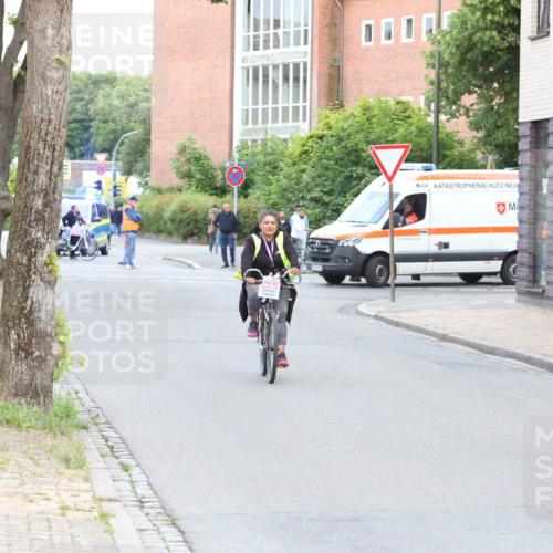 12.06.2026 - Holstenköstenlauf Andreas Tolksdorf http://msf.ph/oto/9746381 12.06.2026 19:16:22 Laufen 3207 meine-sportfotos.de