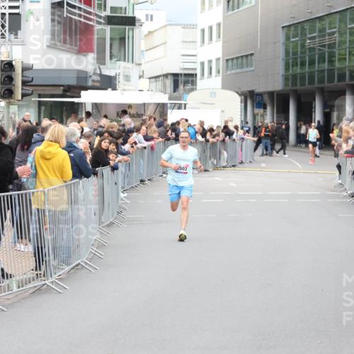 12.06.2026 - Holstenköstenlauf Andreas Tolksdorf http://msf.ph/oto/9746435 12.06.2026 19:40:07 Laufen 503 meine-sportfotos.de