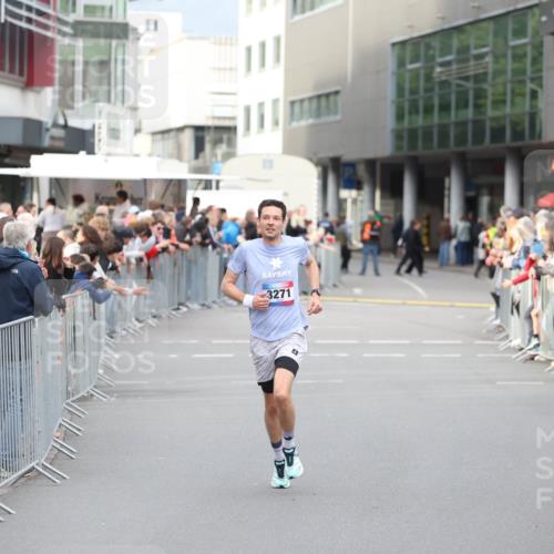 12.06.2026 - Holstenköstenlauf Andreas Tolksdorf http://msf.ph/oto/9746487 12.06.2026 19:41:37 Laufen 3271 meine-sportfotos.de