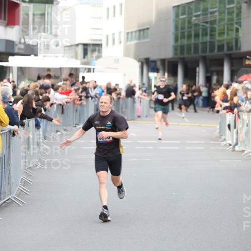 12.06.2026 - Holstenköstenlauf Andreas Tolksdorf http://msf.ph/oto/9746491 12.06.2026 19:42:00 Laufen  meine-sportfotos.de