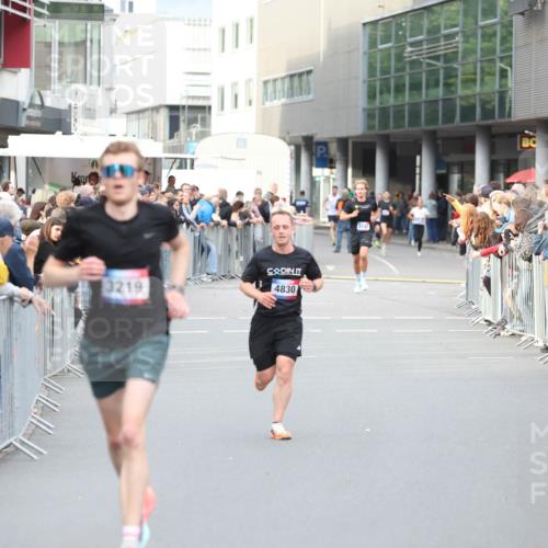 12.06.2026 - Holstenköstenlauf Andreas Tolksdorf http://msf.ph/oto/9746496 12.06.2026 19:42:07 Laufen 3219, 4830, 4242 meine-sportfotos.de