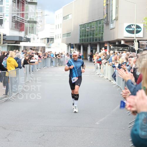 12.06.2026 - Holstenköstenlauf Andreas Tolksdorf http://msf.ph/oto/9746530 12.06.2026 19:43:09 Laufen 451 meine-sportfotos.de