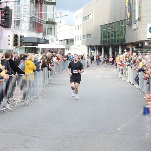 12.06.2026 - Holstenköstenlauf Andreas Tolksdorf http://msf.ph/oto/9746533 12.06.2026 19:43:13 Laufen 4862 meine-sportfotos.de