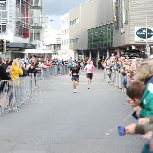 12.06.2026 - Holstenköstenlauf Andreas Tolksdorf http://msf.ph/oto/9746539 12.06.2026 19:43:24 Laufen 4251, 3656 meine-sportfotos.de