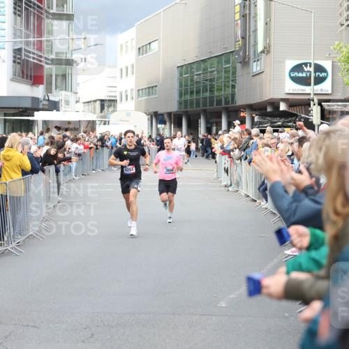 12.06.2026 - Holstenköstenlauf Andreas Tolksdorf http://msf.ph/oto/9746543 12.06.2026 19:43:26 Laufen 4251, 3656 meine-sportfotos.de