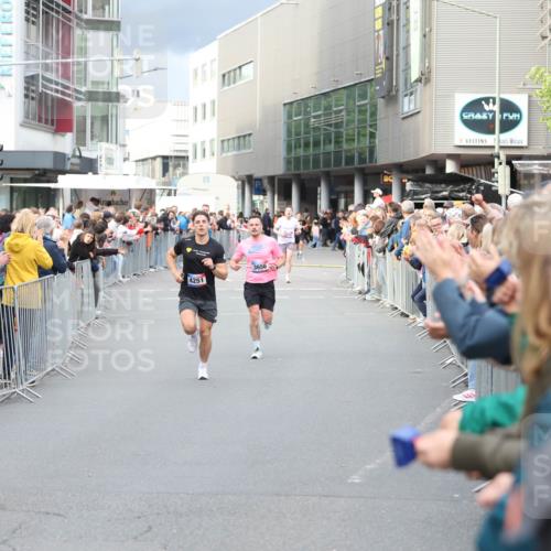 12.06.2026 - Holstenköstenlauf Andreas Tolksdorf http://msf.ph/oto/9746544 12.06.2026 19:43:26 Laufen 3656, 4251 meine-sportfotos.de