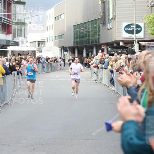 12.06.2026 - Holstenköstenlauf Andreas Tolksdorf http://msf.ph/oto/9746549 12.06.2026 19:43:31 Laufen 3253, 4932 meine-sportfotos.de