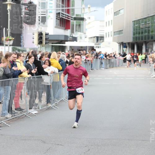 12.06.2026 - Holstenköstenlauf Andreas Tolksdorf http://msf.ph/oto/9746575 12.06.2026 19:44:03 Laufen 614 meine-sportfotos.de