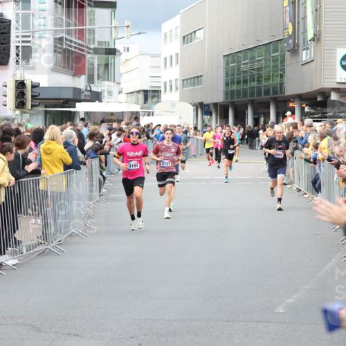 12.06.2026 - Holstenköstenlauf Andreas Tolksdorf http://msf.ph/oto/9746605 12.06.2026 19:44:55 Laufen 3191, 47, 3064, 3737 meine-sportfotos.de