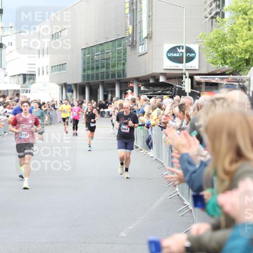12.06.2026 - Holstenköstenlauf Andreas Tolksdorf http://msf.ph/oto/9746607 12.06.2026 19:44:56 Laufen 191, 3737, 3064 meine-sportfotos.de