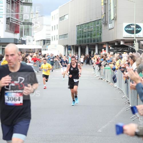 12.06.2026 - Holstenköstenlauf Andreas Tolksdorf http://msf.ph/oto/9746611 12.06.2026 19:45:00 Laufen 3064, 4164, 4799 meine-sportfotos.de