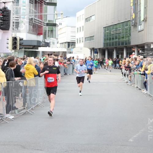 12.06.2026 - Holstenköstenlauf Andreas Tolksdorf http://msf.ph/oto/9746656 12.06.2026 19:46:10 Laufen 4294, 3881 meine-sportfotos.de
