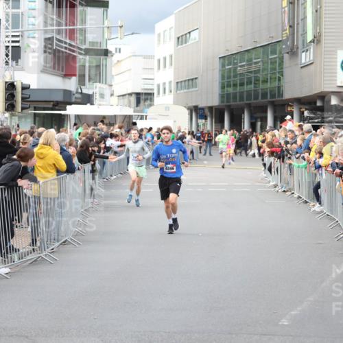 12.06.2026 - Holstenköstenlauf Andreas Tolksdorf http://msf.ph/oto/9746660 12.06.2026 19:46:14 Laufen 31, 4896 meine-sportfotos.de