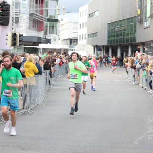 12.06.2026 - Holstenköstenlauf Andreas Tolksdorf http://msf.ph/oto/9746668 12.06.2026 19:46:24 Laufen 4648, 4193, 3203 meine-sportfotos.de