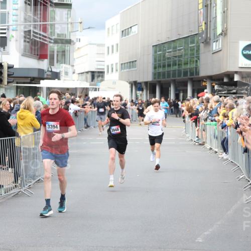 12.06.2026 - Holstenköstenlauf Andreas Tolksdorf http://msf.ph/oto/9746680 12.06.2026 19:46:36 Laufen 3394, 3948, 25290 meine-sportfotos.de