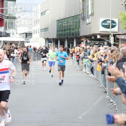 12.06.2026 - Holstenköstenlauf Andreas Tolksdorf http://msf.ph/oto/9746692 12.06.2026 19:46:45 Laufen 3560, 4192, 3617 meine-sportfotos.de