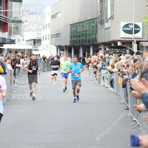 12.06.2026 - Holstenköstenlauf Andreas Tolksdorf http://msf.ph/oto/9746693 12.06.2026 19:46:46 Laufen 3560, 998, 4192, 3617 meine-sportfotos.de