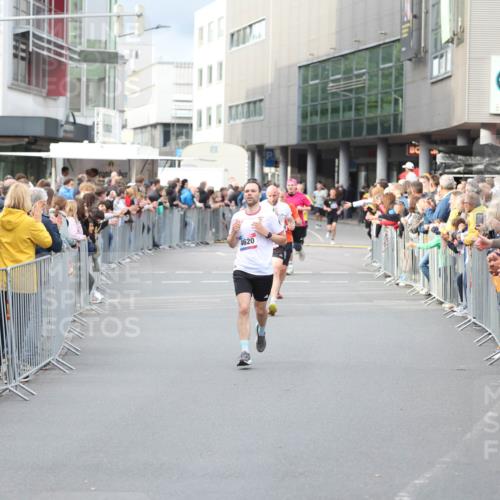 12.06.2026 - Holstenköstenlauf Andreas Tolksdorf http://msf.ph/oto/9746712 12.06.2026 19:47:01 Laufen 3020, 4620 meine-sportfotos.de