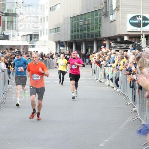 12.06.2026 - Holstenköstenlauf Andreas Tolksdorf http://msf.ph/oto/9746721 12.06.2026 19:47:06 Laufen 4656, 4167, 3378 meine-sportfotos.de