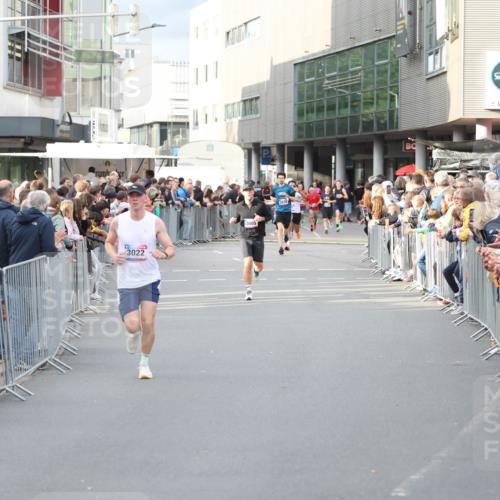 12.06.2026 - Holstenköstenlauf Andreas Tolksdorf http://msf.ph/oto/9746748 12.06.2026 19:47:34 Laufen 3022, 3005 meine-sportfotos.de